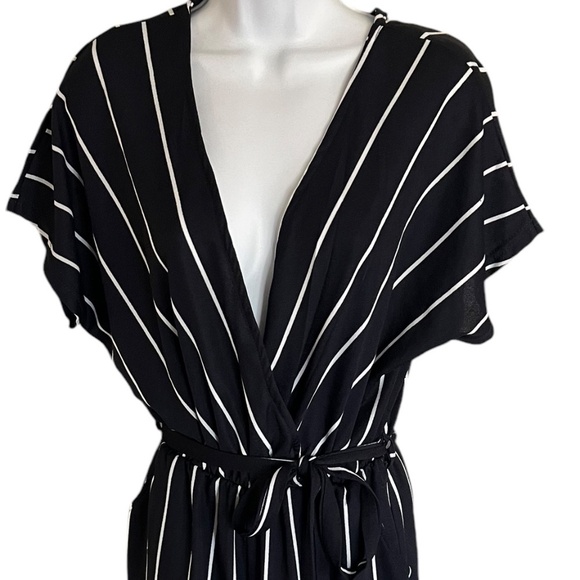 Mia Rose | Juniors Striped Jumpsuit | Navy White - NWT - Picture 2 of 7